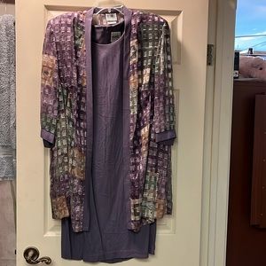 R&M Richards 2 piece dress w/shear cover up purple 18WP beautiful knee length